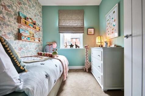 Perfect child's bedroom or use as a home office