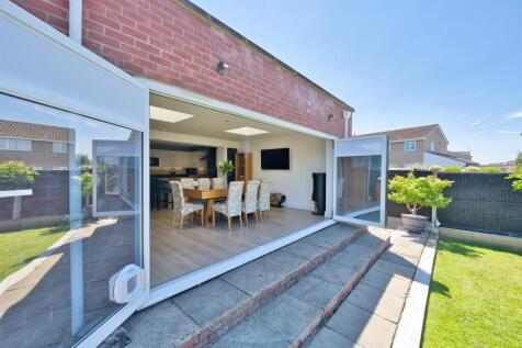 Bi-Folds
