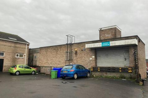 62C High Street, Keynsham - 3.jpg