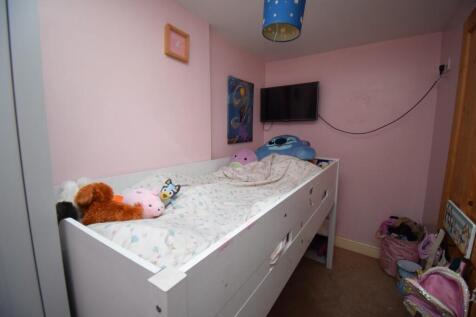 Bedroom 3.JPG