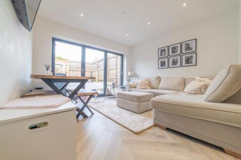 Award Winning CPS HOMES Media team_4