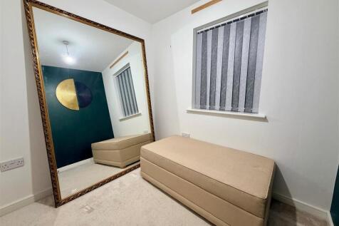 Bedroom 3.jpg