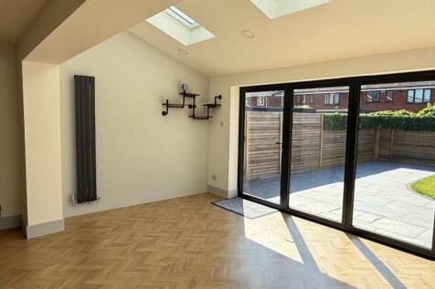Leven Drive, Coppice Farm, Willenhall WV12 photo 4