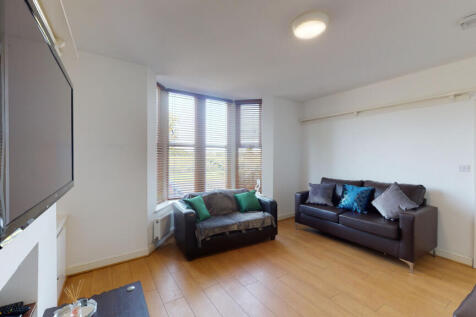8-bed house on Grant Avenue, Liverpool, £4,680/mo