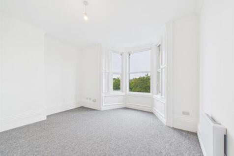 Linskill Terrace, North Shields photo 3