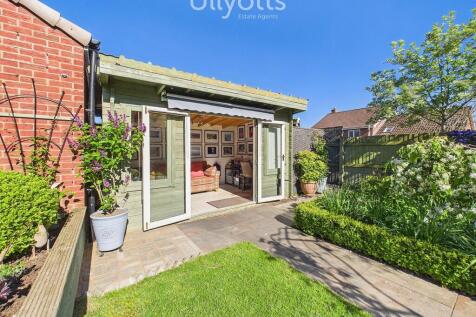Summerhouse/Studi...