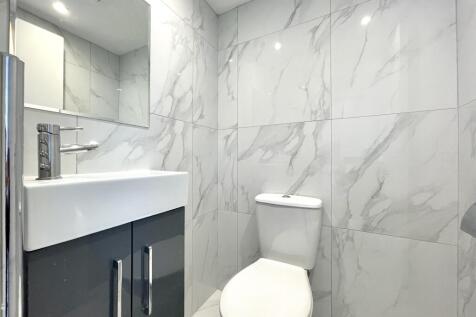 WC Downstairs.jpg