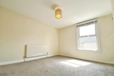 St Johns Road, Faversham photo 5