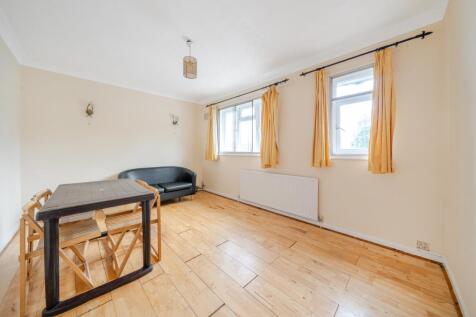 Reception/Dining Area