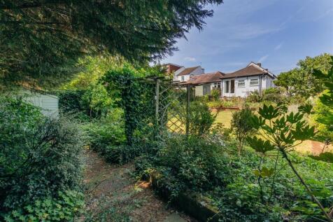 Chingford Avenue, E4