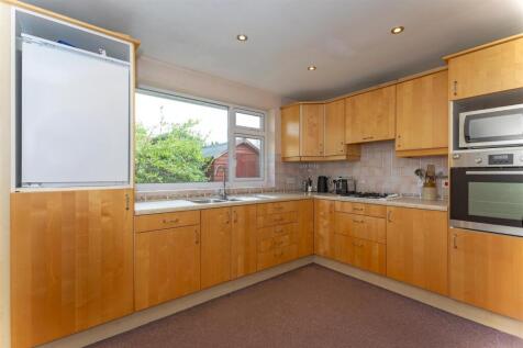 Kitchen 1 SAPL9440-20250805-DxO_DeepPRIME XD2s.jpg