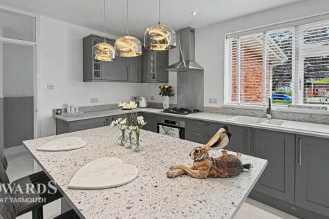 Click to visit Rightmove listing