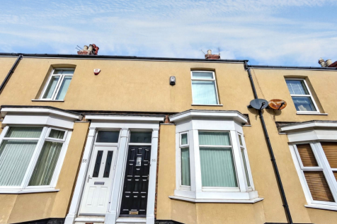 Stockton-on-tees, TS19 - property photo