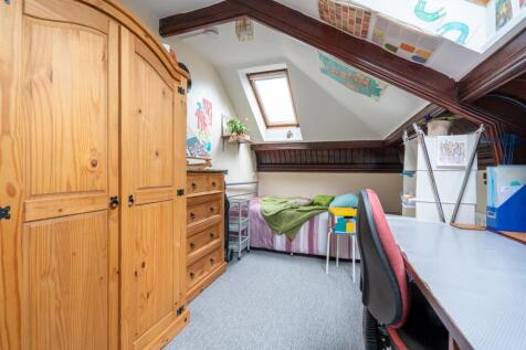 18b Lawson Road, Broomhill photo 4