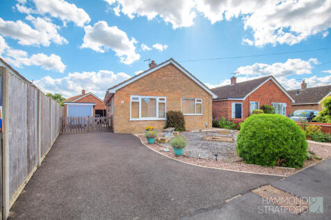 Attleborough, NR17 - property photo