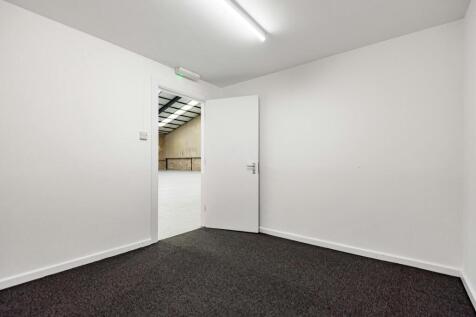 Unit 1D Knowsley Point COMPRESSED (13 of 52).JPG