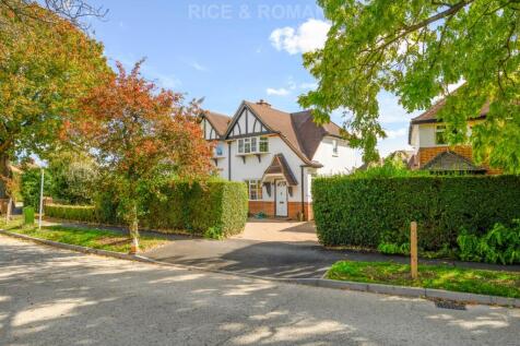 Ashford, TW15 - property photo