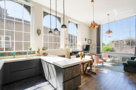 Bristol, BS8 - property photo
