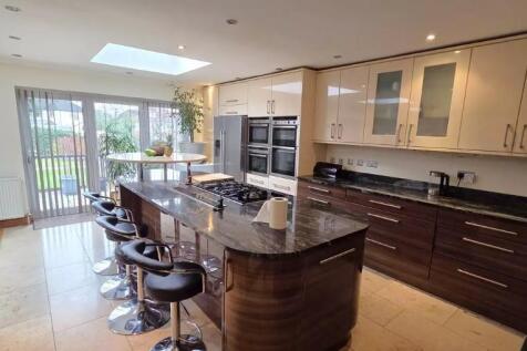 Marble worktops in kitchen area