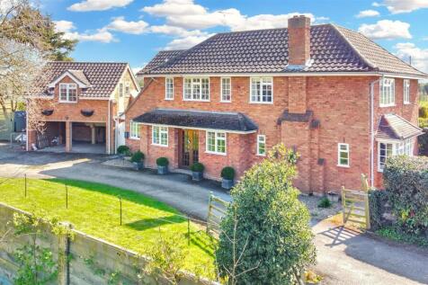 Elevated Front Aspect 048