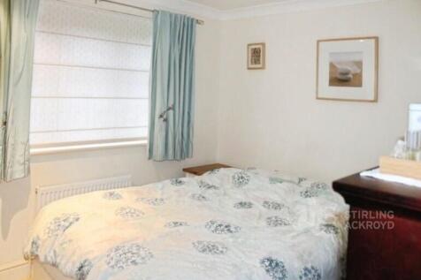 Corrie Road, Addlestone, Surrey, KT15 photo 4