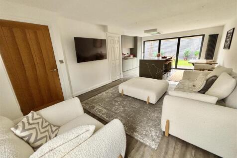 Carmel Close, Hamworthy photo 3