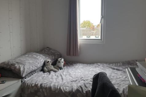 40 Vernon Street - Bed(5).jpeg