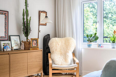 1354035-5-68cab78...