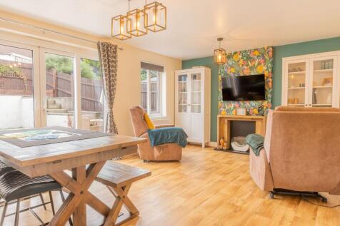 Kitchen/Dining/Family Room