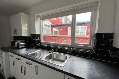 Blandford Road, Salford photo 5