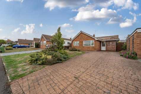 Tewkesbury, GL20 - property photo