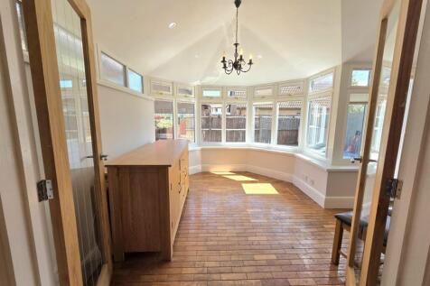 WhatsApp Image 2025-07-10 at 15.18.50 (3).jpeg