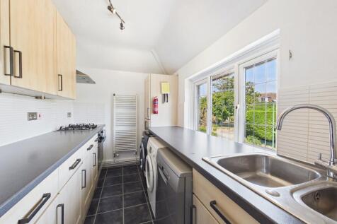 Sea Lane, East Preston, BN16 1NF photo 3