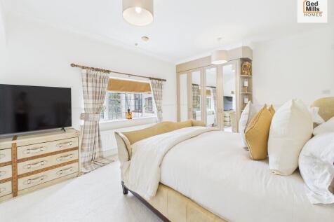 CAM04261G0-PR0080...