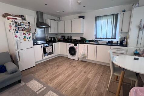 Maxwell Road, Romford photo 3