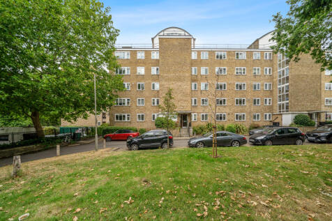 32 Innes Gardens, Putney, London, SW15 3AB