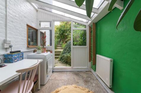 16A Haldon Rd Con.jpg