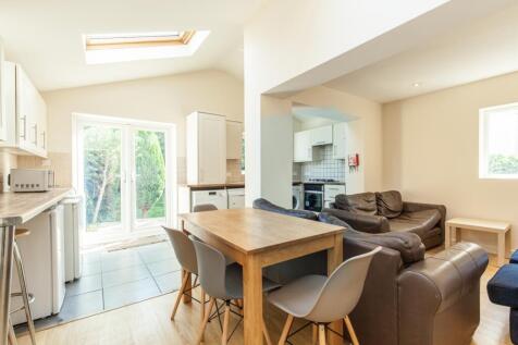6-bed house on Valentia Road, Headington, £4,110/mo