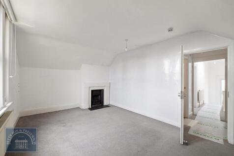 High Street_011.jpg