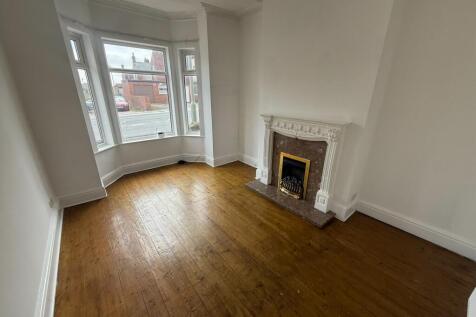 Castleford Road, Normanton, West Yorkshire, WF6 photo 5