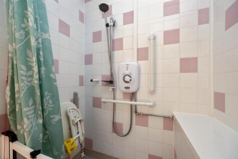 Shower Room/WC