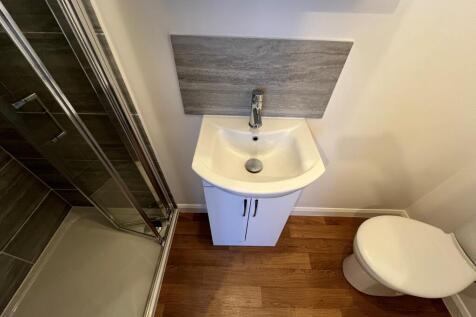Room 6, West Hill Drive, Mansfield, NG18 photo 3