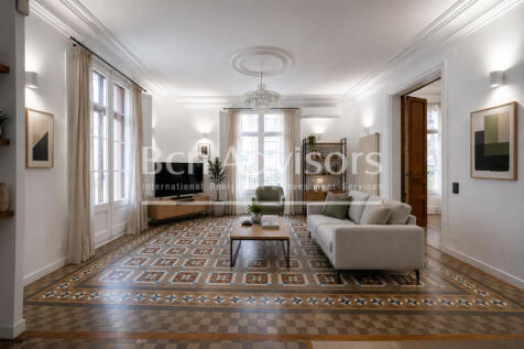 amplia-vivienda-con-caracter-historico-en-el-co...