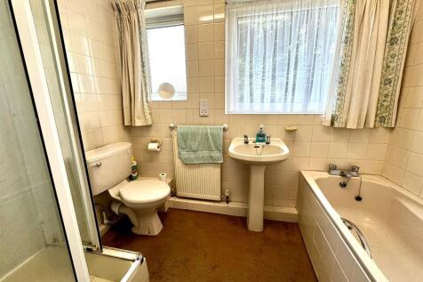 31edaf3a-74a3-4d8...