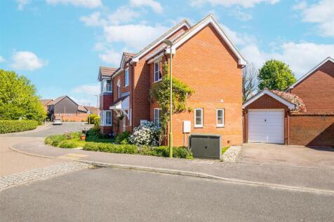 Oaktree Close 2-25.jpg