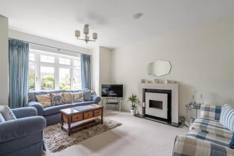 48-Bunbury-Way-13.jpg