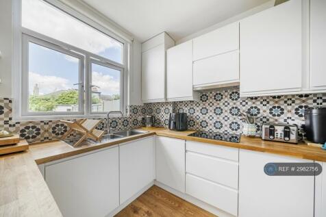 Beautiful Renovated Kitchen