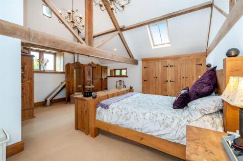 North Barn Internal (11).jpg