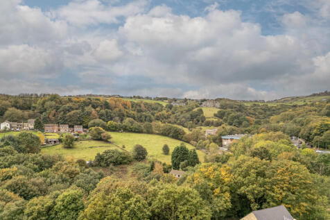 Hillcrest View (3...