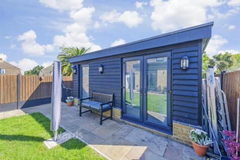 Workshop/Outbuildings